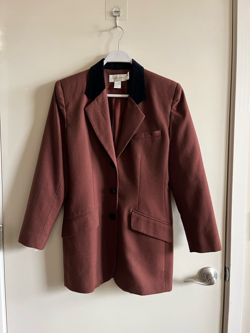 Casual Corner Burgundy Blazer with Black Velvet Collar - Vintage Tailored Jacket
